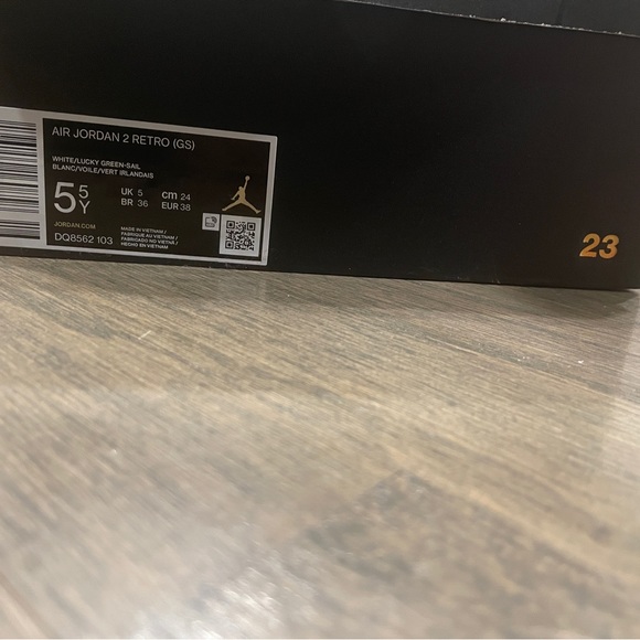 Jordan Retro 2 - Picture 3 of 3